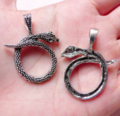 CLEARANCE Snake Charms Silver Snake Pendant (2pcs / 29mm x 36mm / Tibetan Silver) Animal Charm Necklace Bracelet Zipper Pull Wine Glass Charm CHM1109