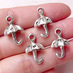 CLEARANCE 3D Umbrella Charms (4pcs / 13mm x 20mm / Tibetan Silver) Cute Jewellery Earring Bracelet Pendant Necklace Bangle Keychain Wine Charm CHM1259
