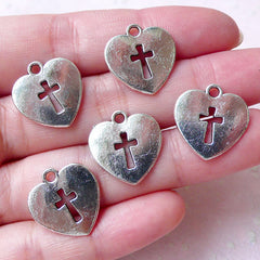CLEARANCE Heart Cross Charm Christian Charm (5pcs / 16mm x 17mm / Tibetan Silver) Catholic Religious Pendant Necklace Bracelet Bangle Keychain CHM1344