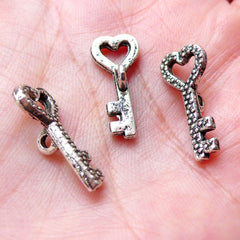 Heart Key Charm Tiny Key Charm (8pcs / 8mm x 19mm / Tibetan Silver) Necklace Pendant Thread Bracelet Favor Charm Wine Glass Charm CHM1380