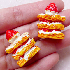 3D Strawberry Napoleon Cabochons (2pcs / 22mm x 27mm / Flat Bottom) Whimsical Miniature Sweets Deco Dollhouse Cake Kawaii Decoden FCAB283