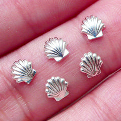 CLEARANCE Shell Floating Charms / Tiny Seashell Cabochon (5pcs / 5mm x 5mm / Silver) Scallop Nail Art Nail Decoration Embellishment Beach Locket Making NAC255