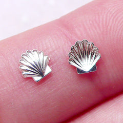 CLEARANCE Shell Floating Charms / Tiny Seashell Cabochon (5pcs / 5mm x 5mm / Silver) Scallop Nail Art Nail Decoration Embellishment Beach Locket Making NAC255