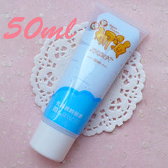 Whipped Cream Sillicone Clay / Faux Icing / Fake Frosting (Light Blue / 50ml + 2 Piping Tips) Cellphone Deco Kawaii Scrapbooking CLAY15