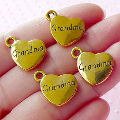 CLEARANCE GRANDMA Charms Heart Tag Charm (4pcs / 17mm x 15mm / Gold / 2 Sided) Family Charm Word Charm Love Grandmother Bracelet Necklace CHM1569