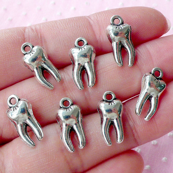 Tooth hotsell charm necklace
