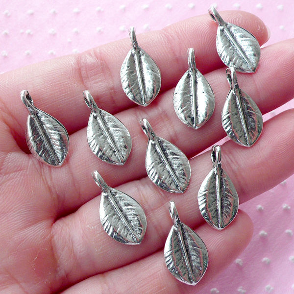 Small Leaf Charm Drops (10pcs 9mm x 18mm Tibetan Silver) Add a
