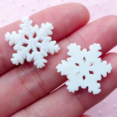 Snowflake Cabochons Snow Flake Cabochon w/ Glitter Powder (3pcs / 18mm x 20mm / White / Flat Back) Winter Deco Christmas Decoration CAB421