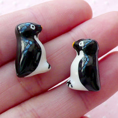 Penguin Porcelain Bead / 3D Bird Ceramic Bead / Animal Pottery Bead (2pcs / 11mm x 17mm / Black & White) Cute Focal Bead Kawaii Bead CHM2070