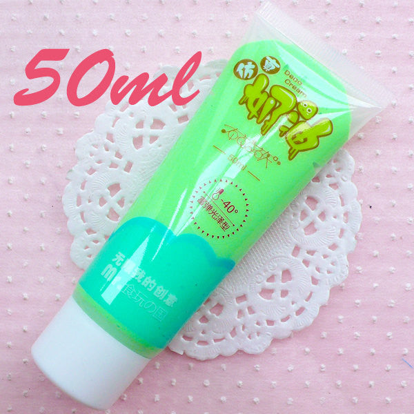 Deco Cream / Sillicone Whipped Cream Clay / Fake Icing / Faux Frosting (Green / 50ml + 2 Piping Tips) Cell Phone Decoration Decoden CLAY27