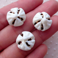 Miniature Steamed Pork Bun / Dollhouse Char Siew Pow / Chinese Dim Sum Cabochons (3pcs / 16mm / Flat Back) Kawaii Oriental Food FCAB327