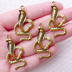 Cobra Charms Gold Snake Pendant (4pcs / 19mm x 34mm / Antique Gold) Animal Reptile Necklace Serpent Jewellery Halloween Decoration CHM2239