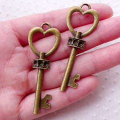 Heart Skeleton Key Charms (2pcs / 20mm x 56mm / Antique Bronze) Diamond Setting Key Charm Necklace Steampunk Jewelry Purse Charm CHM2261