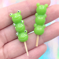 Miniature Animal Skewer in Frog Shape | Kawaii Resin Embellishment | 3D Decoden Cabochon (2 pcs / Green)