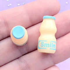 CLEARANCE Dollhouse Beverage in 3D | 1:6 Scale Miniature Drink | Doll House Grocery Supplies (2 pcs / Blue Smile / 11mm x 23mm)