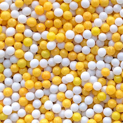 Miniature Sugar Pearls | Fake Bubblegum | Faux Dragee Toppings | Mini Gumball | Dollhouse Food Supplies (Yellow White / 7g)