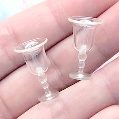 Miniature Martini Glasses | Dollhouse Cocktail Glass | Small Plastic Cups  for Doll House Food Craft (4 pcs / Clear / 26mm x 38mm)