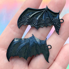 Gothic Lolita Devil Wings Charms | Bat Wing Pendant | Kawaii Goth Jewelry DIY (2 pcs / Black / 28mm x 41mm)