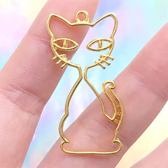 Creepy Cat Open Bezel Charm | Halloween Animal Deco Frame | UV Resin Jewelry Making (1 piece / Gold / 23mm x 41mm)
