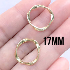 CLEARANCE Small Round Frame with Wavy Border | Circle Deco Frame for UV Resin Filling | Resin Jewelry Supplies (2 pcs / Gold / 17mm)