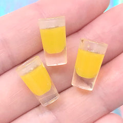 Dollhouse Glass with Orange | Miniature Breakfast | 3D Doll House Drink | Faux Food Jewellery DIY (3 pcs / 9mm x 15mm)