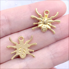 Small Spider Charm | Insect Pendant | Halloween Wine Glass Charm DIY | Creepy Cute Jewellery DIY (6 pcs / Gold / 20mm x 15mm)