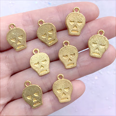 Skull with Heart Eyes Pendant | Skeleton Head Charm | Halloween Jewellery Making (8 pcs / Gold / 12mm x 16mm)