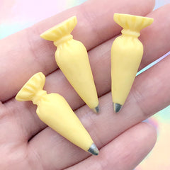 Dollhouse Frosting Bag | Miniature Icing Bags | Kawaii Food Cabochon | 3D Sweet Deco | Faux Food Jewellery DIY (3 pcs / Yellow / 12mm x 31mm)