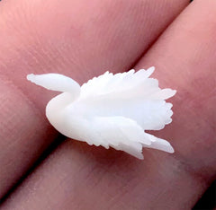 3D Animal Resin Inclusion | Dollhouse Swan Embellishment for Resin Art | Miniature Bird | Resin Jewellery Making (2 pcs / 13mm x 12mm)