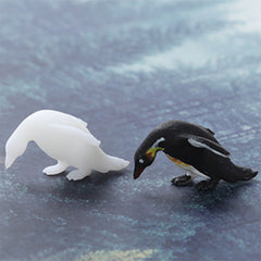 Miniature Animal Resin Inclusion | 3D Penguin Figurine | Diorama Resin World DIY | Resin Art Supplies (1 piece / 15mm 18mm 21mm)