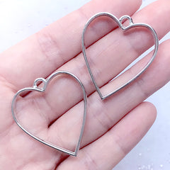 Heart Deco Frame for UV Resin Filling | Heart Open Bezel Pendant | Pressed Flower Jewelry Making (2 pcs / Silver / 30mm x 34mm)