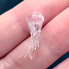 Transparent Miniature Jellyfish Figurine | Sea Jelly Resin Inclusion | 3D Resin World DIY Supplies (1 piece / 14mm 19mm 24mm)