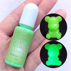 UV Resin Dye in Glow in the Dark Colour | Epoxy Resin Colorant | Resin Pigment Supplies (Apple Green / 10ml)