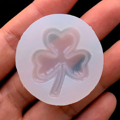 Shamrock Silicone Mold | Three Leaf Clover Mould | Saint Patrick Supplies | UV Resin Soft Mold | Epoxy Resin Mold (27mm x 32mm)