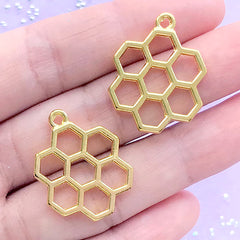 Honeycomb Open Bezel Pendant | Hollow Honey Comb Charm | UV Resin Jewelry DIY | Kawaii Craft Supplies (2 pcs / Gold / 20mm x 26mm)
