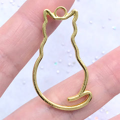 Big Cat Open Bezel Pendant | Pet Charm | Kawaii Open Frame for UV Resin Filling | Resin Jewellery DIY (1 piece / Gold / 22mm x 38mm)