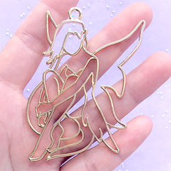 Large Fairy Open Backed Bezel Pendant | Fairytale Deco Frame | Kawaii UV Resin Jewellery Making (1 piece / Gold / 58mm x 70mm)