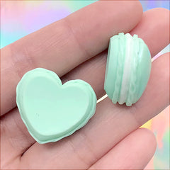 Heart Macaron Decoden Cabochons | Faux Food Embellishments | Kawaii Jewelry Making | Sweets Deco (2 pcs / Green / 25mm x 22mm)