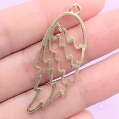 Kawaii Angel Wing Deco Frame for UV Resin Filling | Angel Wings Open Bezel Pendant | Magical Girl Jewelry DIY (1 piece / Gold / 17mm x 44mm)