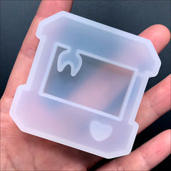 Claw Machine Resin Shaker Charm Silicone Mold | Toy Crane Mould | Arcade Game Mold | Kawaii Resin Jewellery DIY (53mm x 53mm)