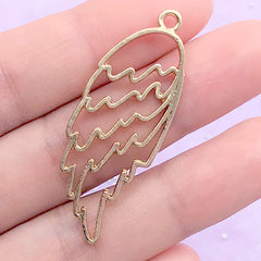 Kawaii Angel Wing Deco Frame for UV Resin Filling | Angel Wings Open Bezel Pendant | Magical Girl Jewelry DIY (1 piece / Gold / 17mm x 44mm)