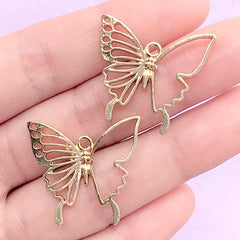 Butterfly Outline Charm | Insect Open Bezel | Deco Frame for UV Resin Craft | Kawaii Resin Jewelry Supplies (2 pcs / Gold / 25mm x 23mm)