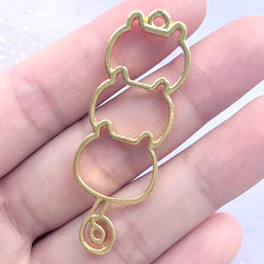 Triple Cat Skewer Open Bezel Charm | Kawaii Animal Deco Frame for UV Resin Filling | Cute Jewelry DIY (1 piece / Gold / 17mm x 50mm)