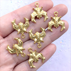 Creepy Bat Charm | Halloween Jewelry Making | Kawaii Goth Accessories DIY (6 pcs / Gold / 17mm x 20mm)