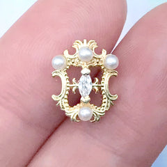 Baroque Shield Nail Charm with Rhinestone and Pearls | Luxury Embellishment for Nail Art | Resin Jewelry Decoration (1 piece / Gold / 10mm x 12mm)