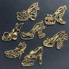 High Heel Open Bezel Assortment | Alice in Wonderland Mermaid Fancy Shoe Pendant | Fairytale Deco Frame for UV Resin Filling (7 pcs / Gold)