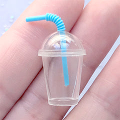 Mini Frappuccino Cup with Dome Lid and Straw | Miniature Bubble Tea Cup | Dollhouse Food Craft (1 Set / Blue / 14mm x 21mm)