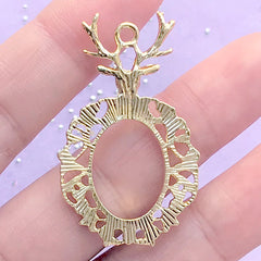 3D Reindeer Head with Oval Filigree Frame Open Bezel | Christmas Deco Frame for UV Resin Filling (1 piece / Gold / 25mm x 41mm)