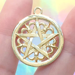 Pentagram Charm | Magical Star Pentagon Pendant | Pagan Wiccan Jewelry Making (1 piece / Gold / 24mm x 28mm)