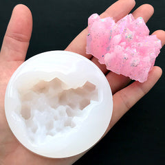 Crystal Shards Silicone Mold | Quartz Shard Mold | Epoxy Resin Art Supplies (47mm x 56mm)
